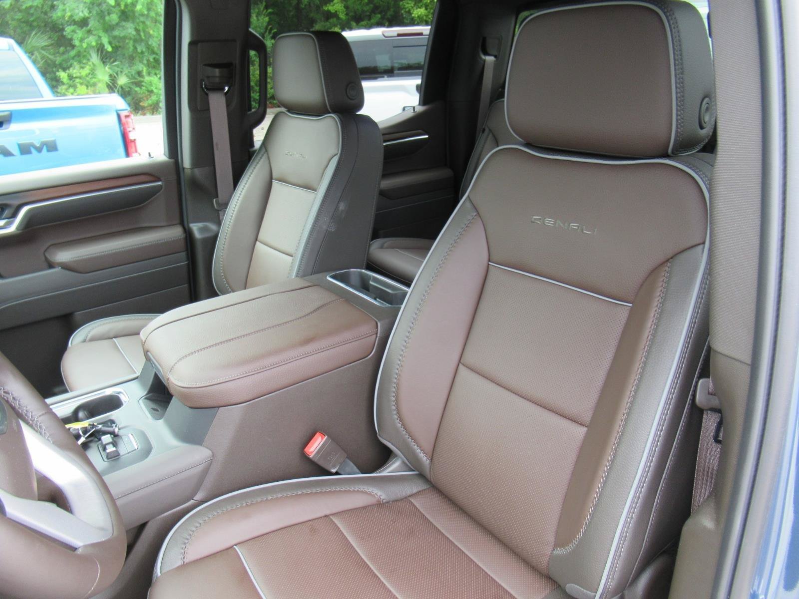 Used 2026 Downpour Metallic GMC Denali image 20