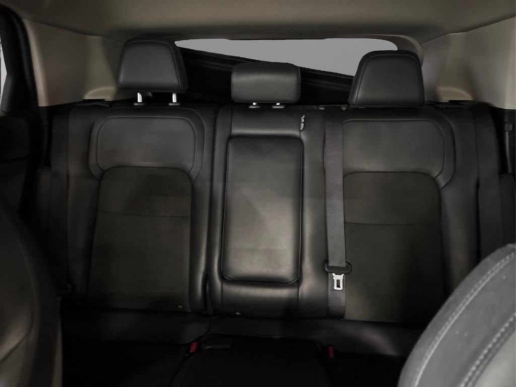 Used 2023 Gray Nissan ENGAGE image 18