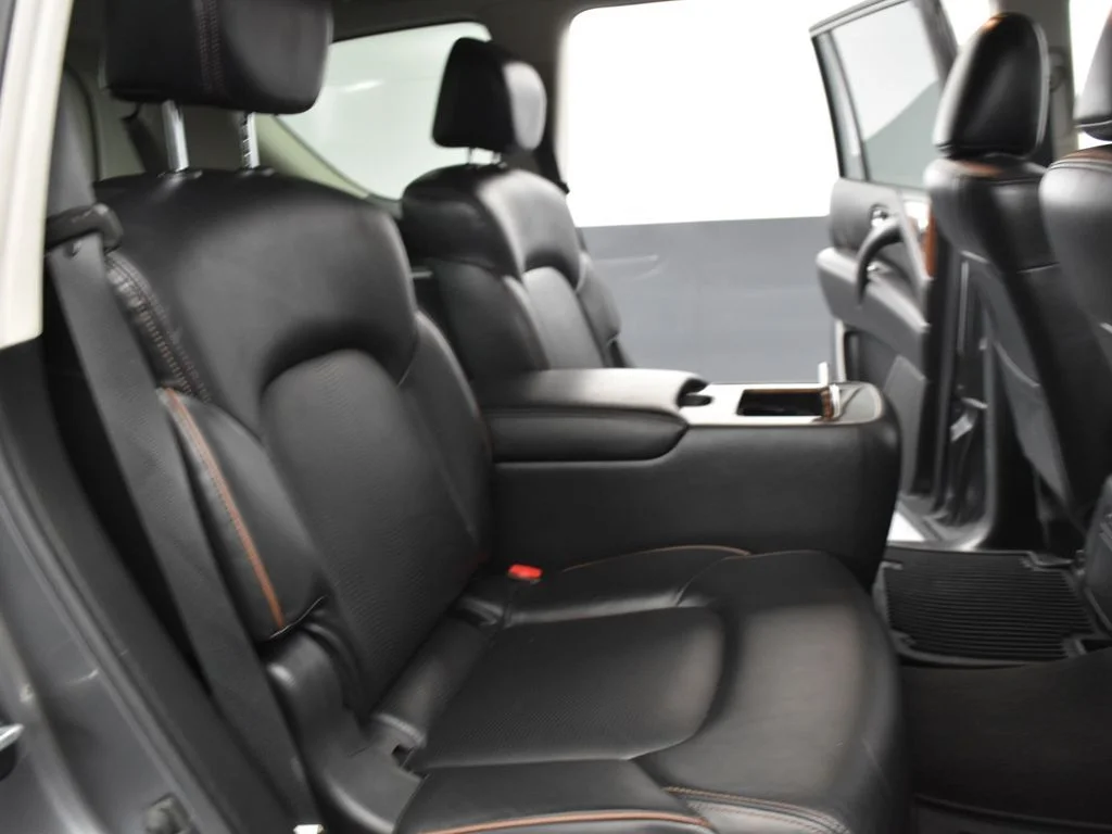 Used 2019 Gun Metallic Nissan SL image 28