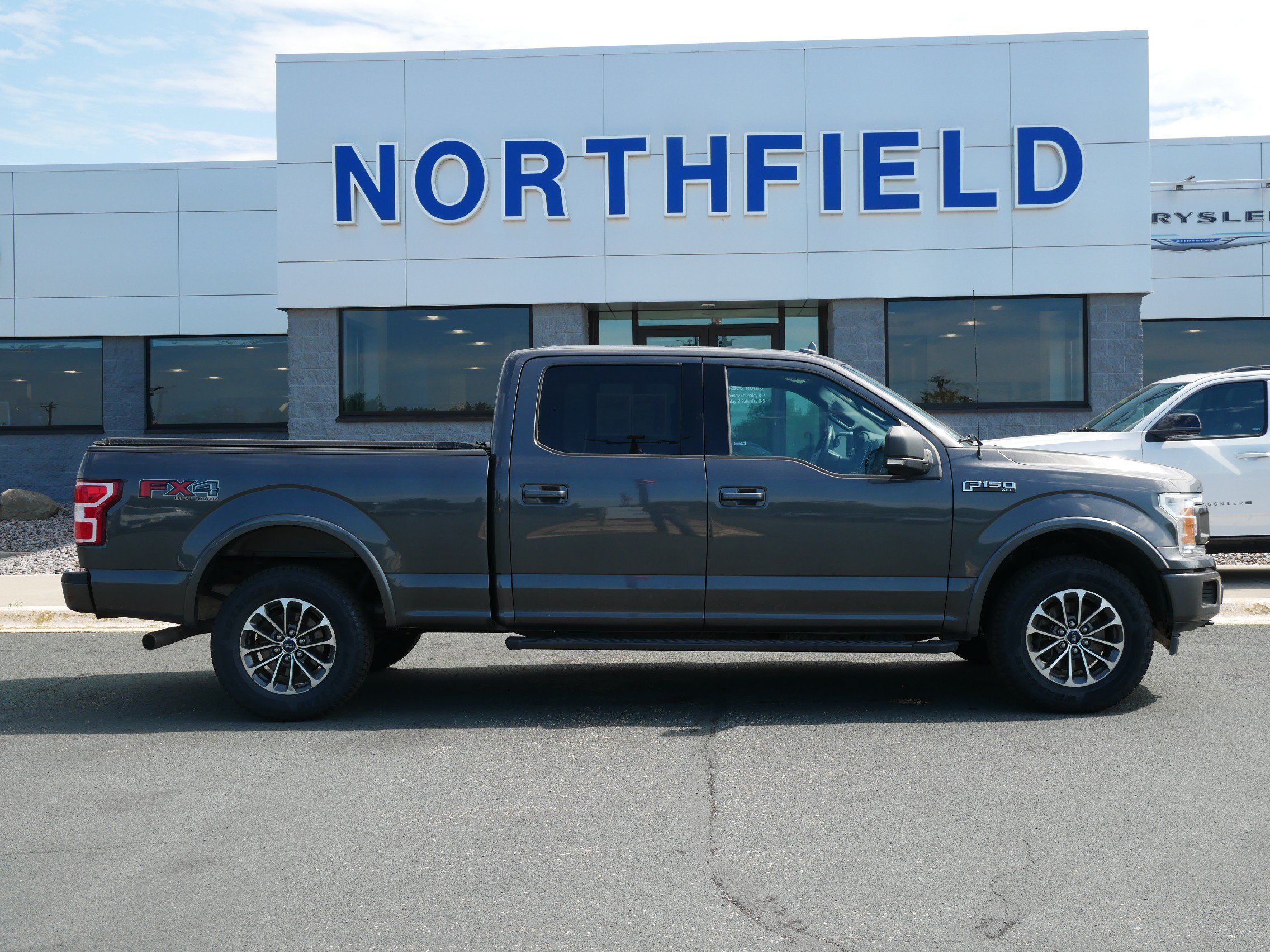 Used 2018 Gray Ford XLT image 1