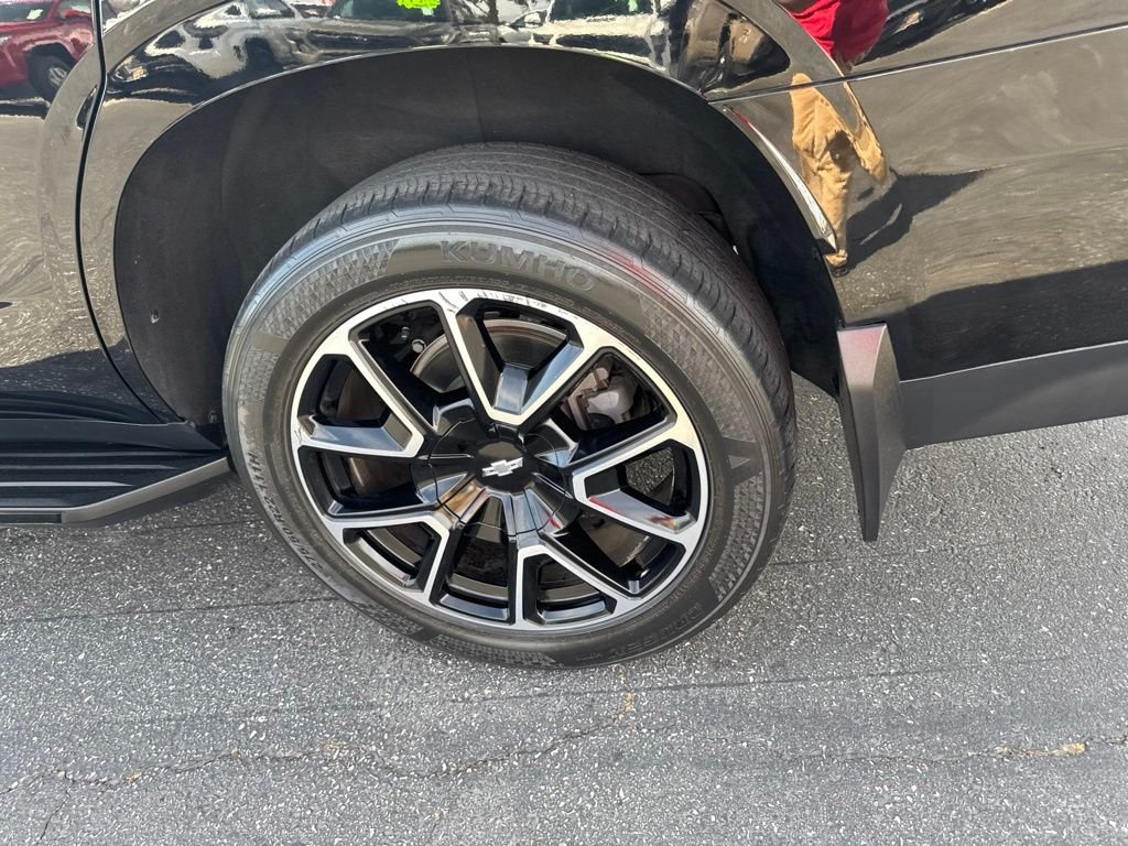 Used 2021 Black Chevrolet RST image 9