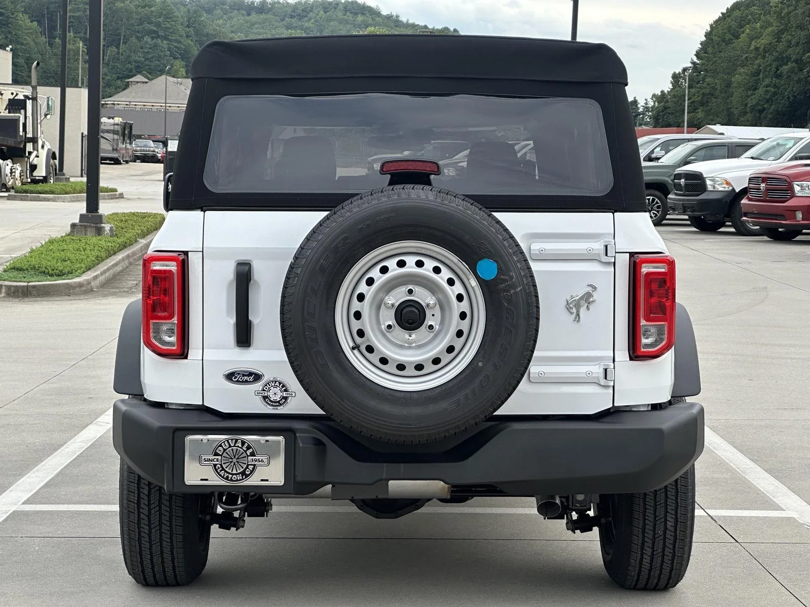 2025 Ford Bronco 4-Door Base - Photo 6