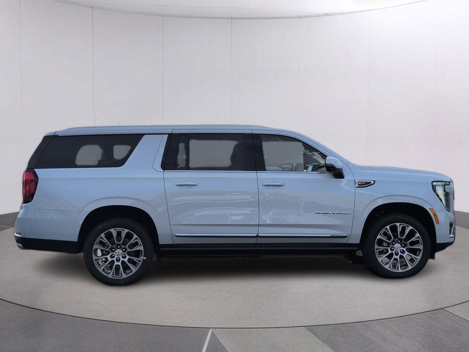 New 2026 Glacier White Tricoat GMC Denali image 7