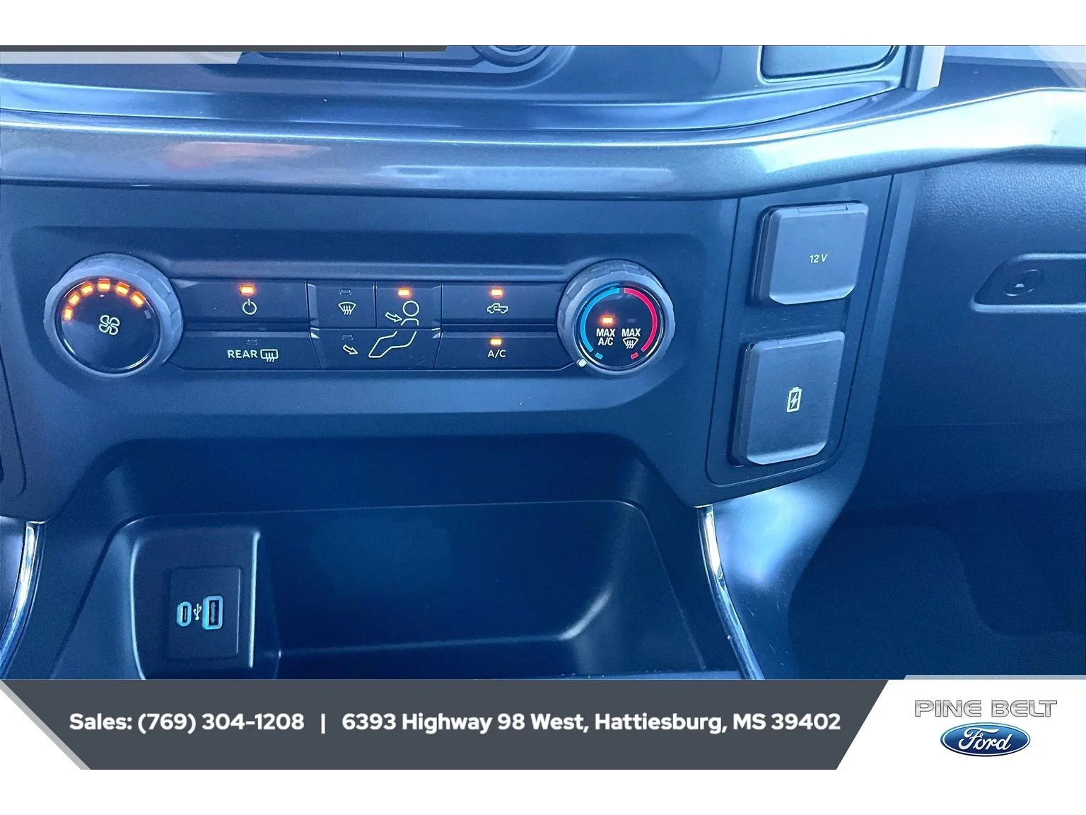 Used 2022 Agate Black Metallic Ford XL image 24