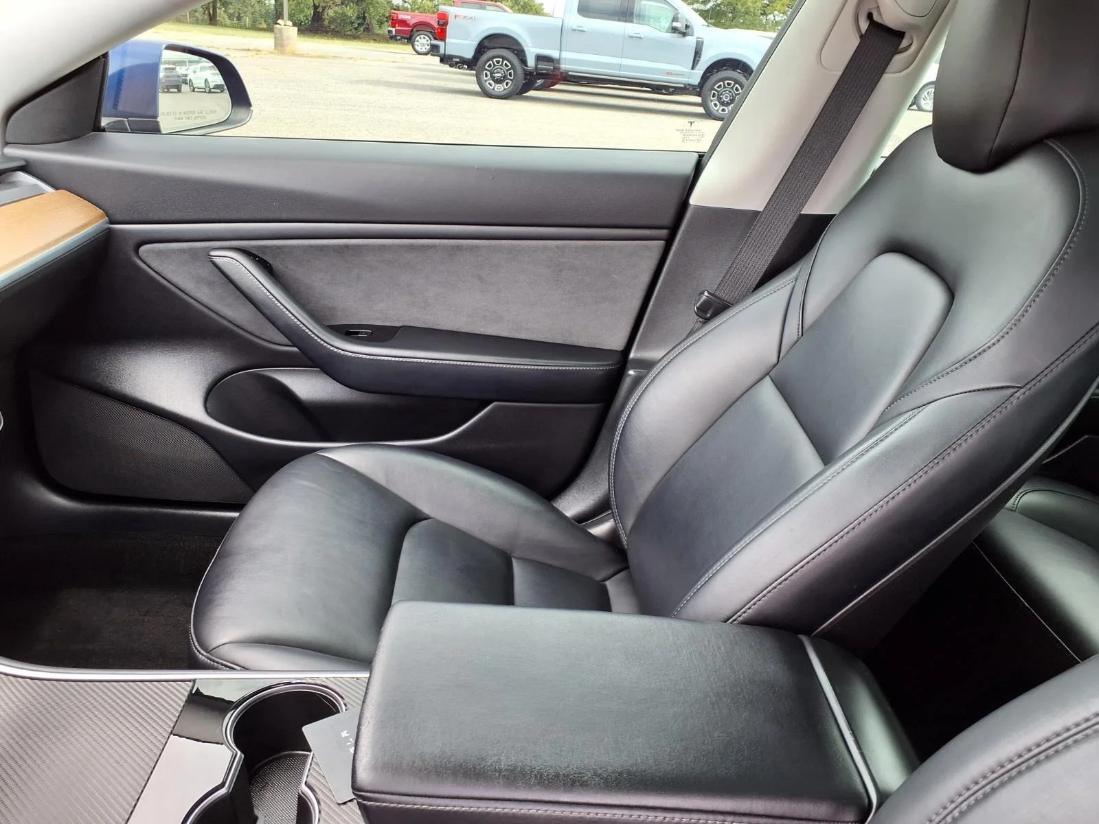Used 2019 Deep Blue Metallic Tesla Long Range image 24