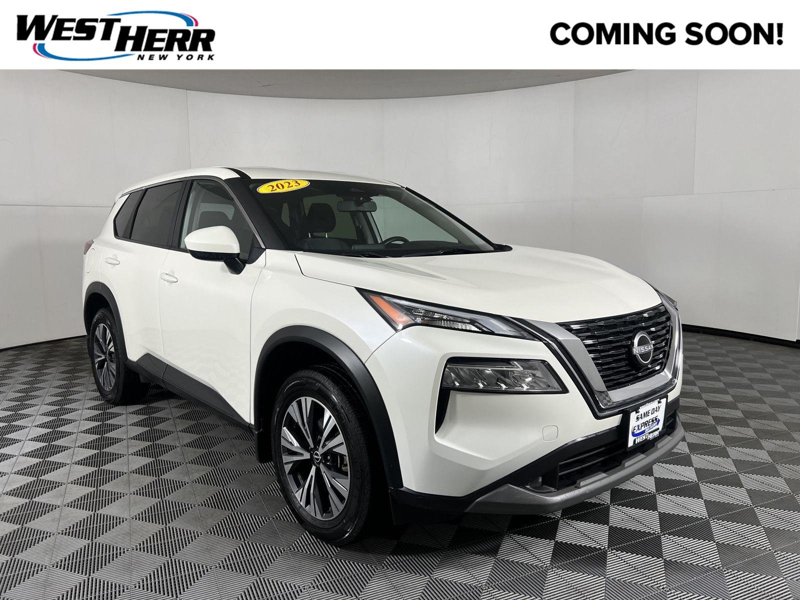 Used 2023 Pearl White Tricoat Nissan SV image 1