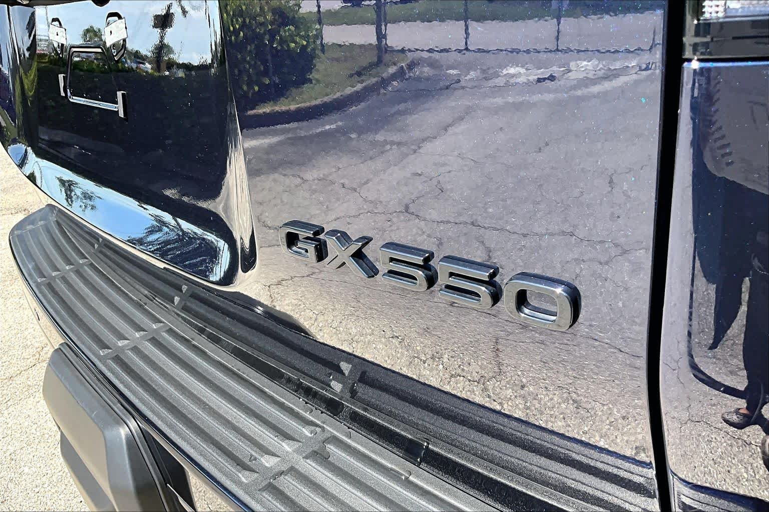 Used 2025 Nightfall Mica Lexus Premium+ image 10