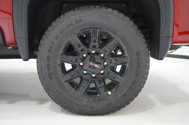 2026 GMC Sierra 2500HD AT4 - Photo 11