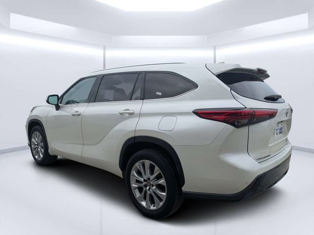 Used 2020 White Toyota Limited image 5
