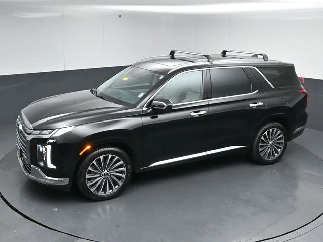 Certified Used 2025 Abyss Black Pearl Hyundai Calligraphy image 47