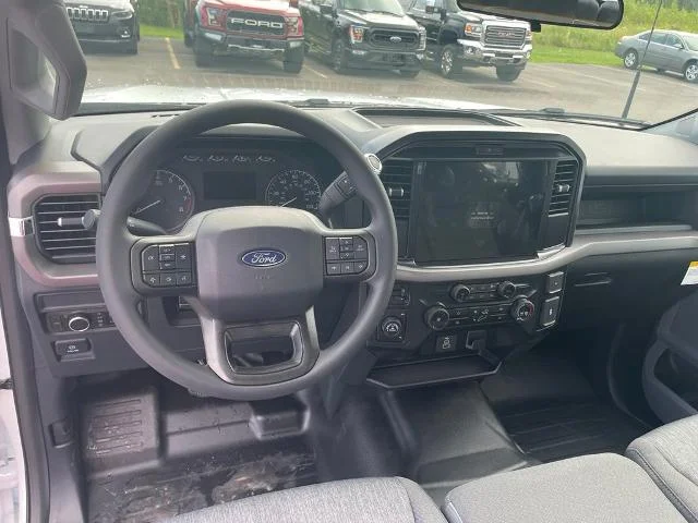 New 2026 Oxford White Ford XL image 38