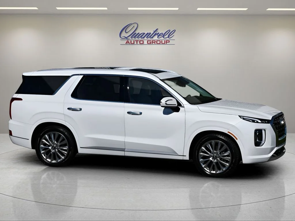 Used 2020 Hyper White Hyundai Limited image 3