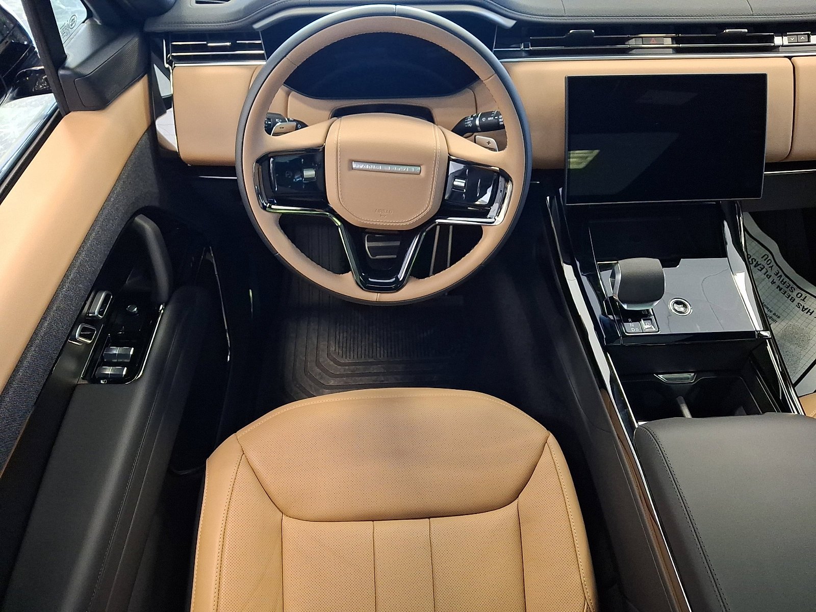 New 2026 Giola Green Land Rover Dynamic SE image 7