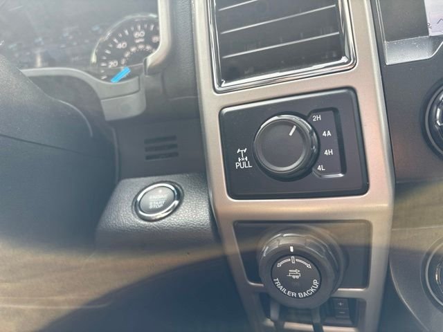 Used 2019 Ruby Red Metallic Ford Lariat image 22