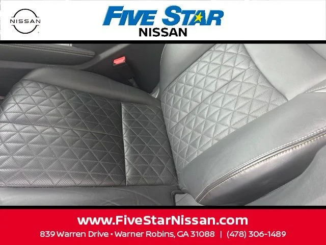 Used 2024 Black Nissan Platinum image 17