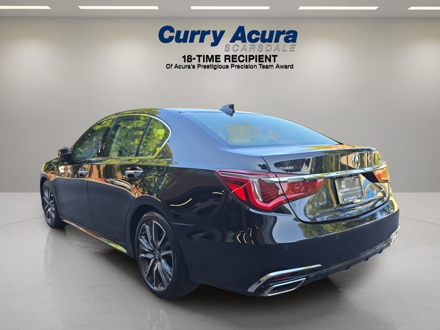 Used 2018 Black Acura SH-AWD Sport Hybrid w/Advance Pkg image 3