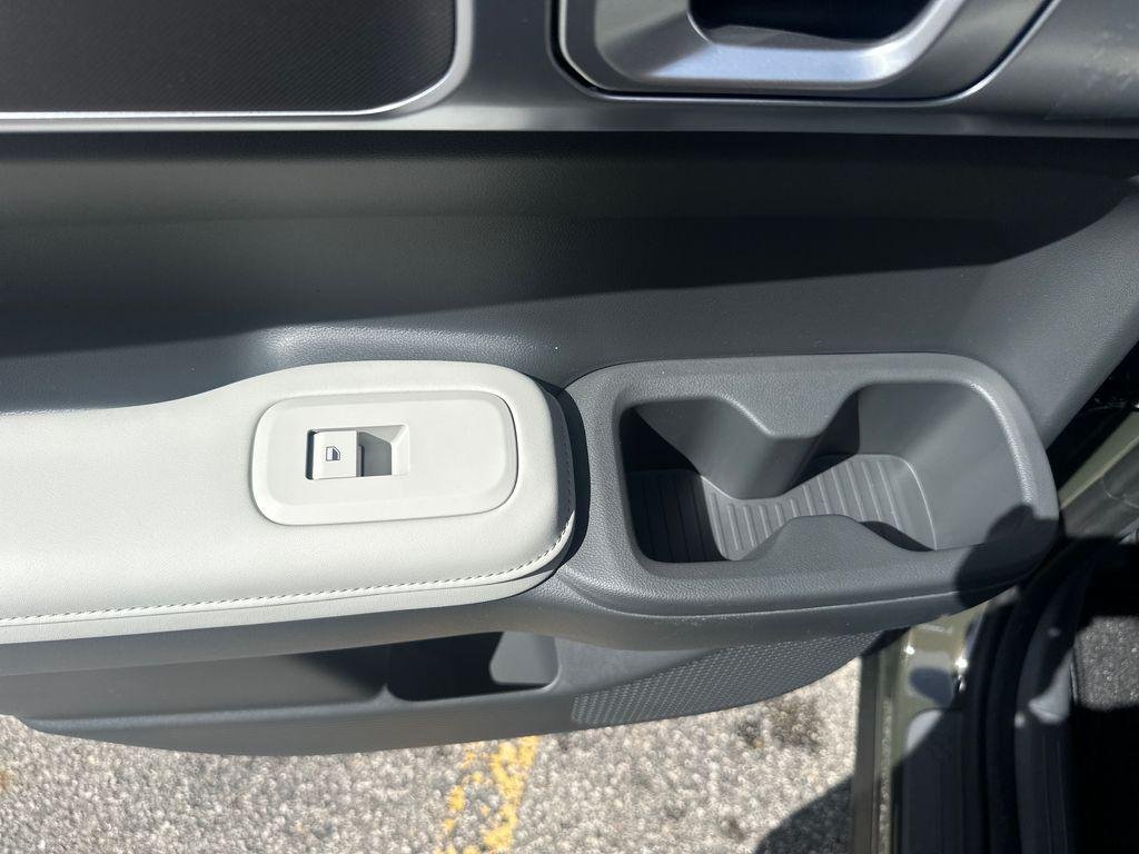New 2026 Green Hyundai SEL AWD image 28