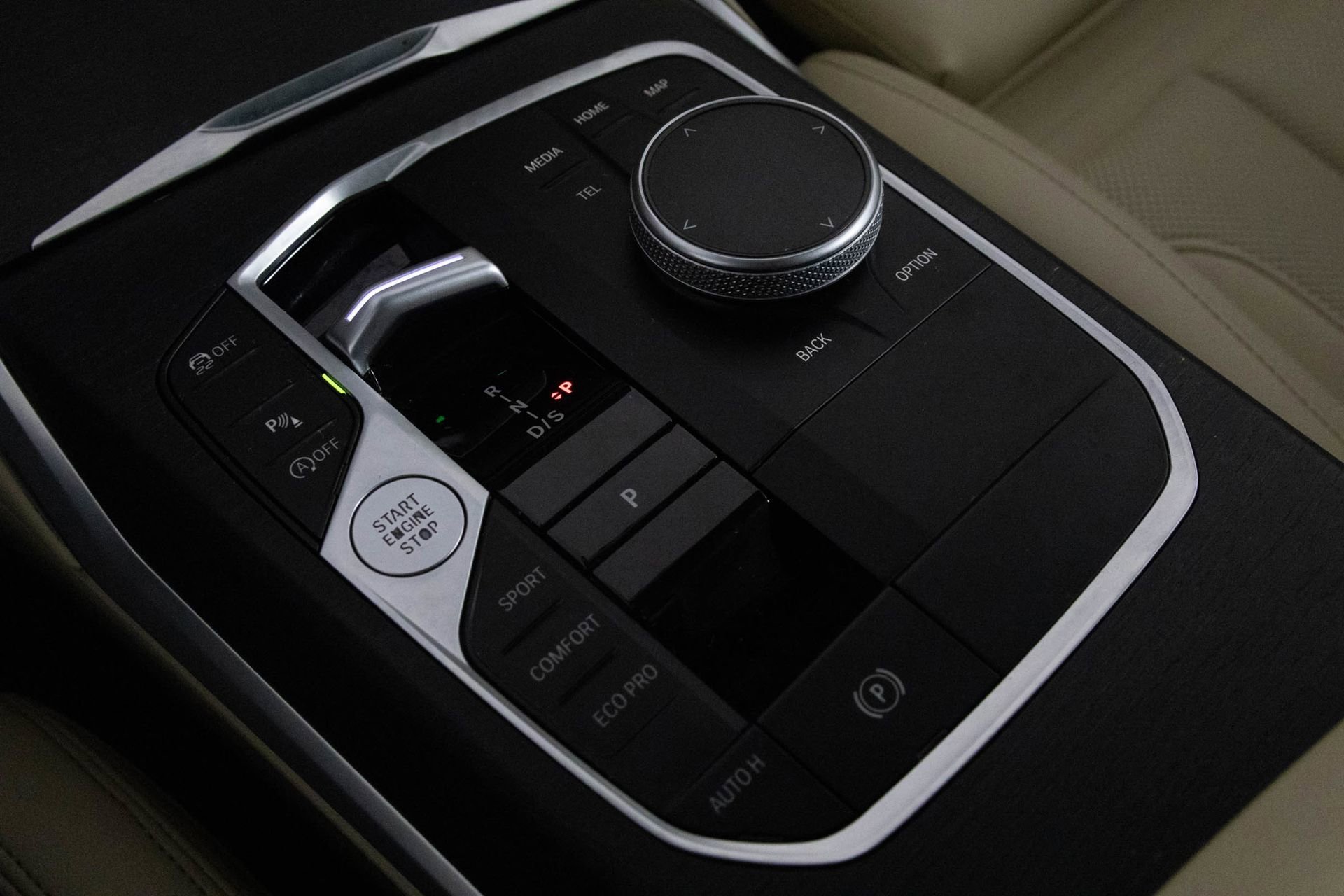 2023 BMW 330I - Image 25