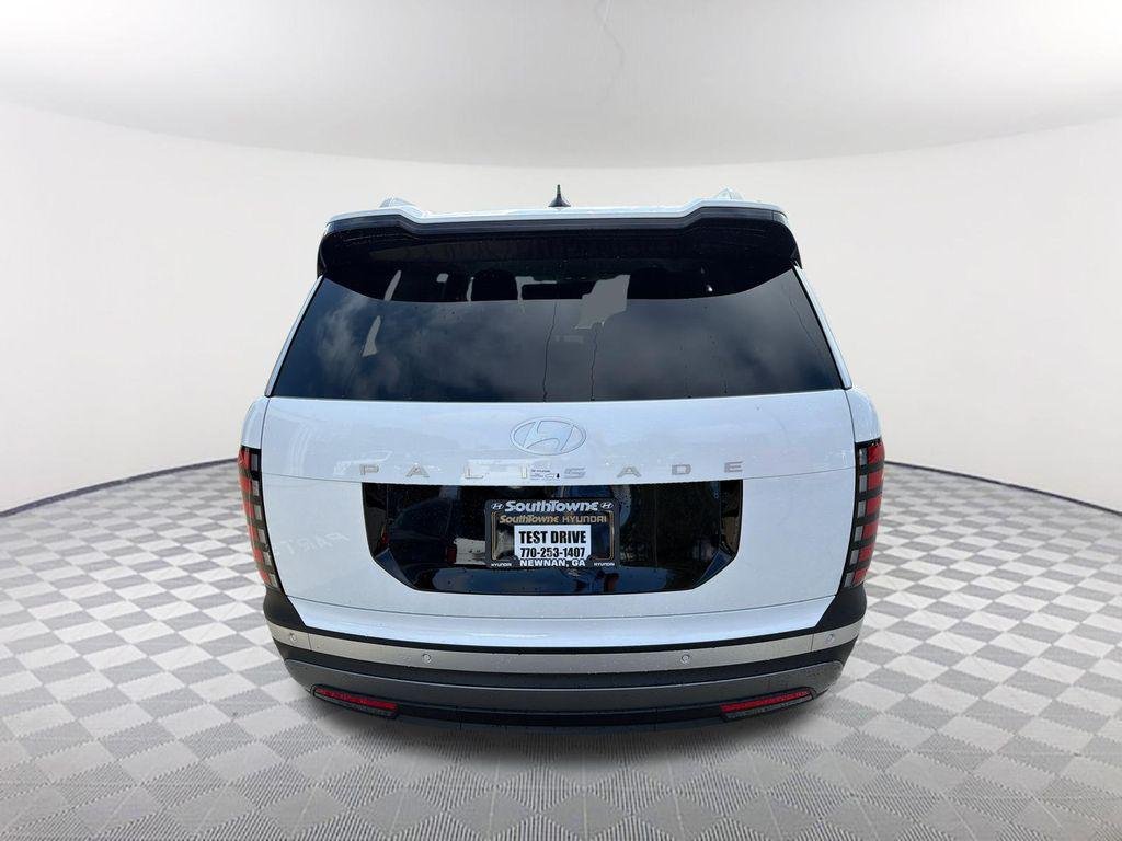 New 2026 White Hyundai SEL FWD image 6