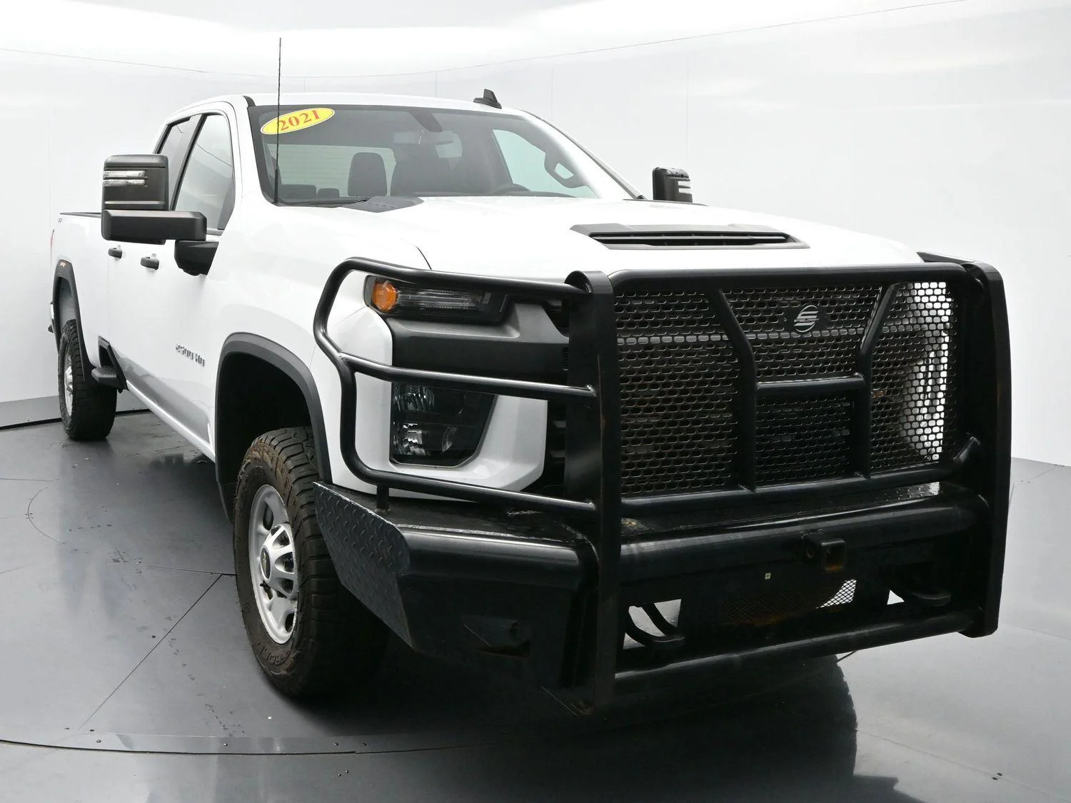 Used 2021 SUMMIT WHITE Chevrolet Work Truck image 2