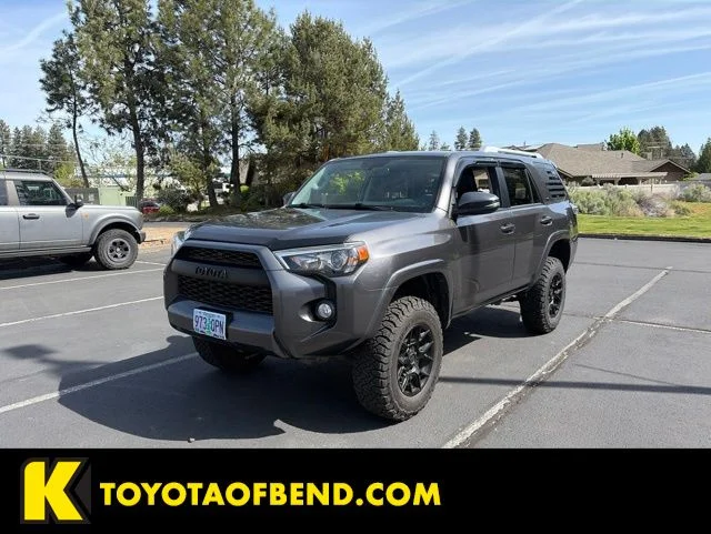 2018 Toyota 4Runner SR5 Premium 4x4 V6's photo