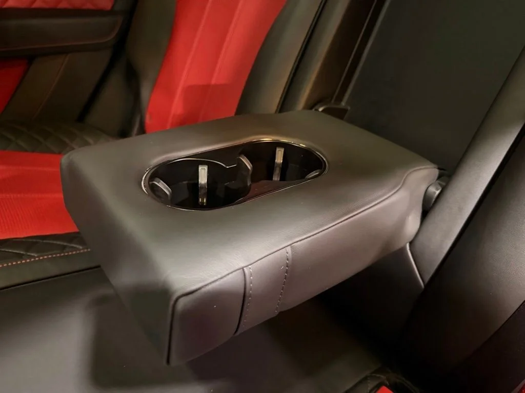 Used 2018  Bentley W12 image 42