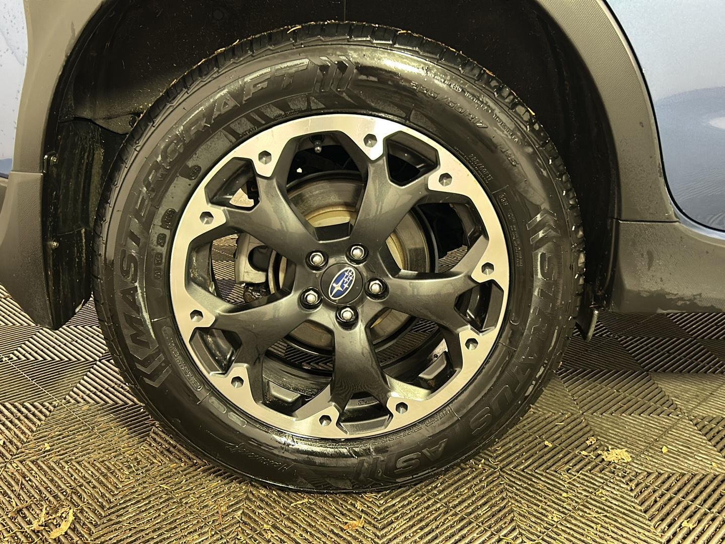 Used 2023 Horizon Blue Pearl Subaru Premium image 2