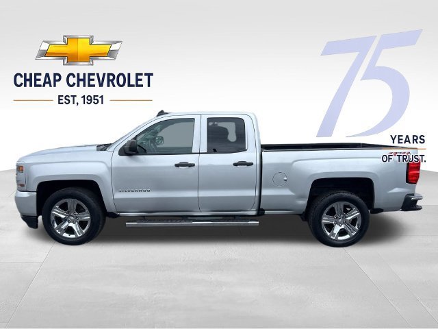 Used 2018 Chevrolet Silverado 1500 Custom with VIN 1GCVKPEC7JZ102730 for sale in Flemingsburg, KY