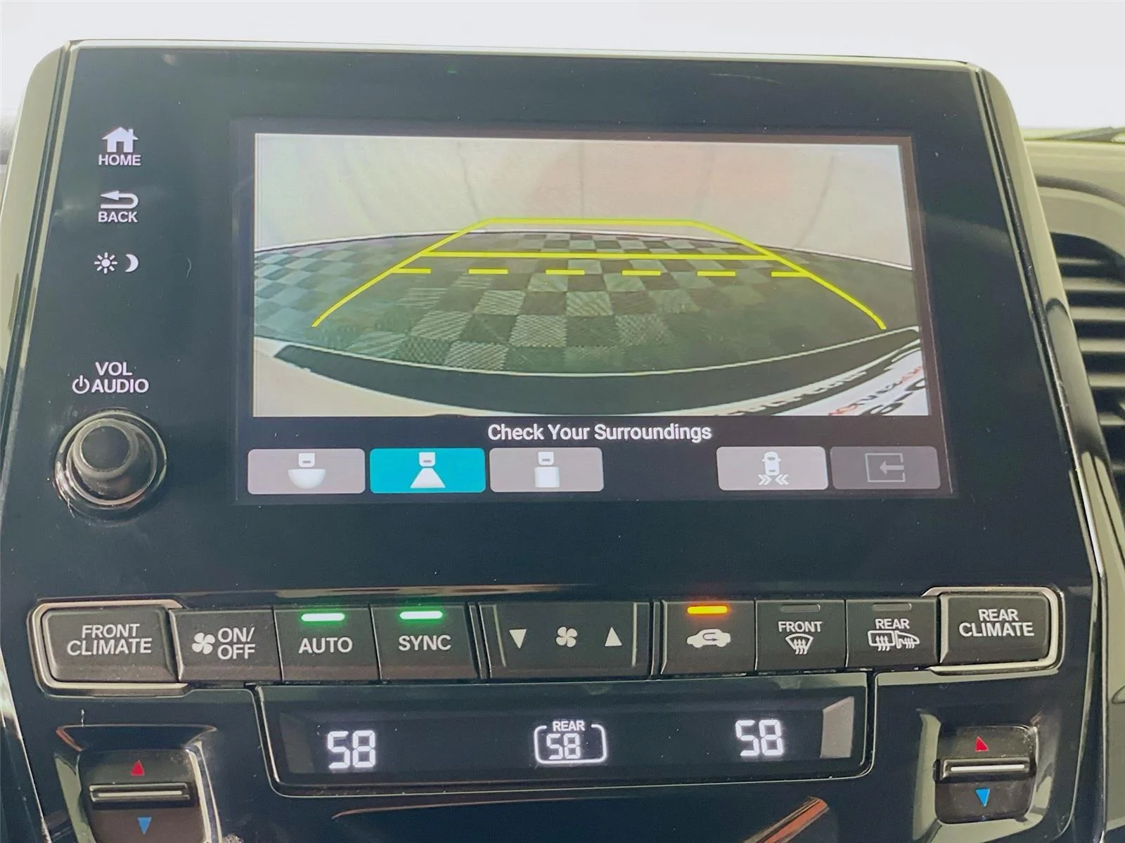 Used 2019 White Diamond Pearl Honda Elite image 18