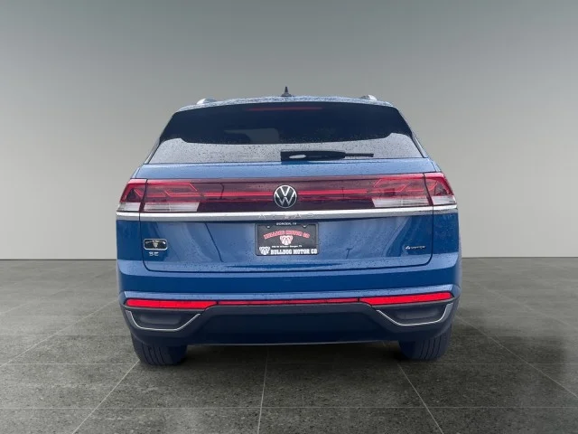 Used 2026  Volkswagen 2.0T SE image 4
