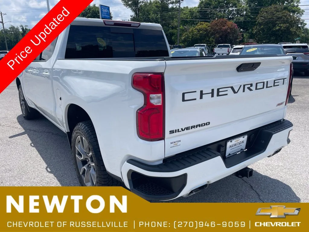 Used 2021 SUMMIT WHITE Chevrolet RST image 36