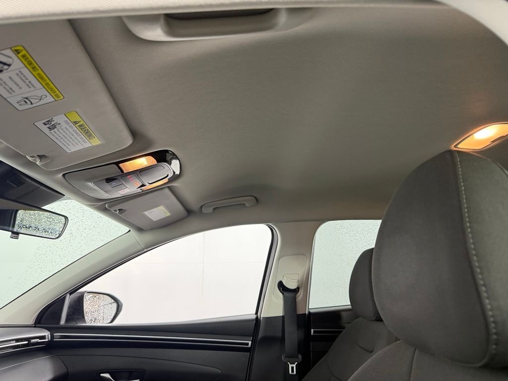 Used 2024 White Hyundai SEL image 24