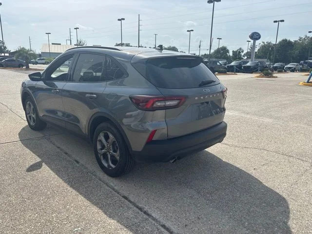 Certified Used 2025 Gray Metallic Ford ST-Line image 3