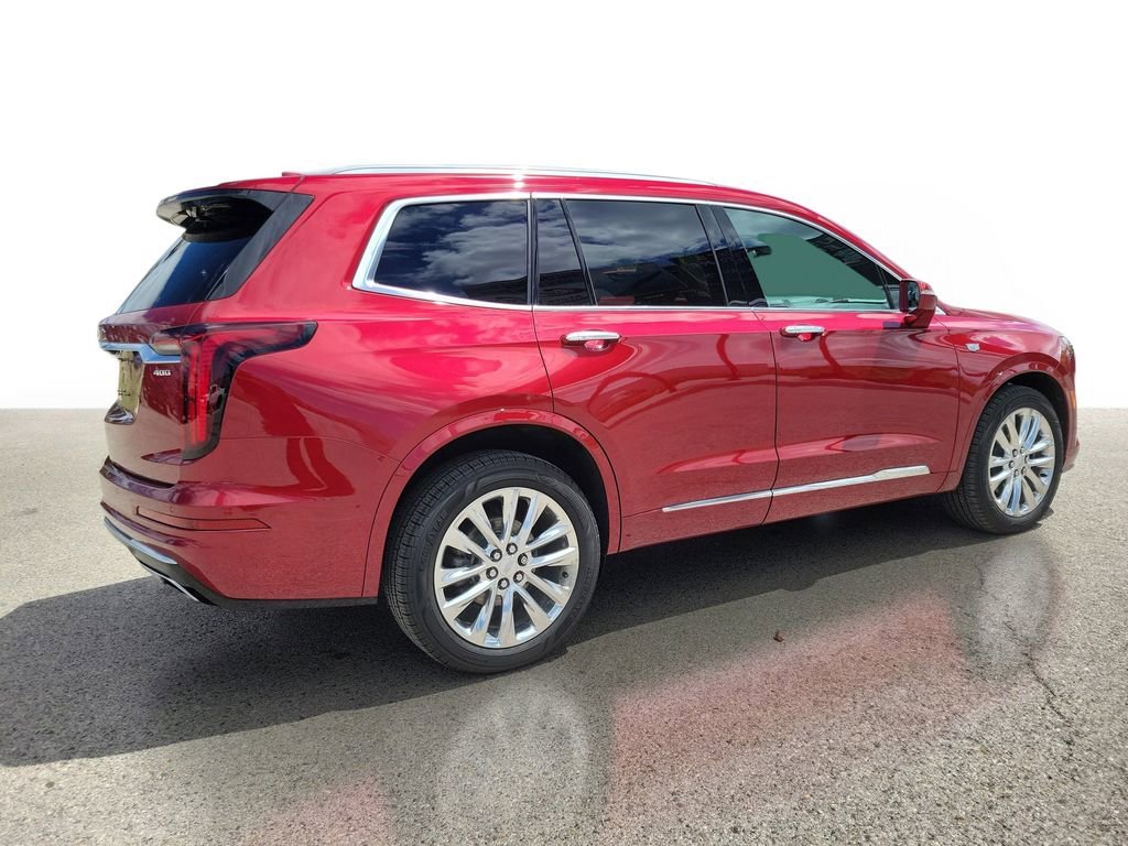 Used 2020 RED HORIZON TINTCOAT Cadillac AWD Premium Luxury image 4