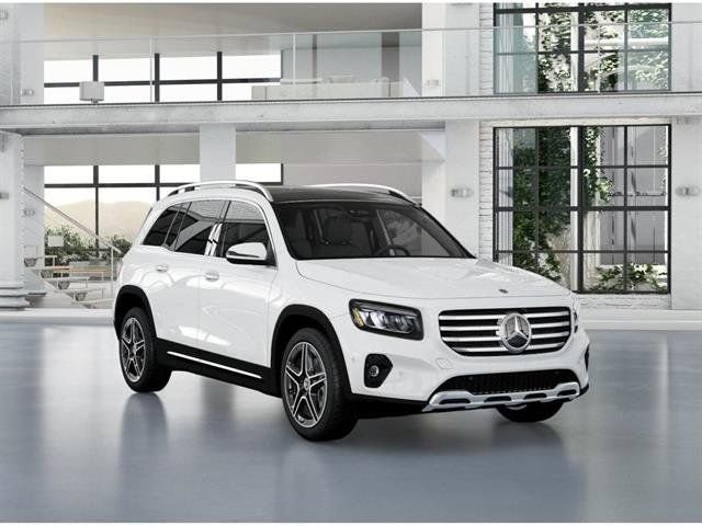 New 2026 Polar White Mercedes-Benz GLB 250 image 10