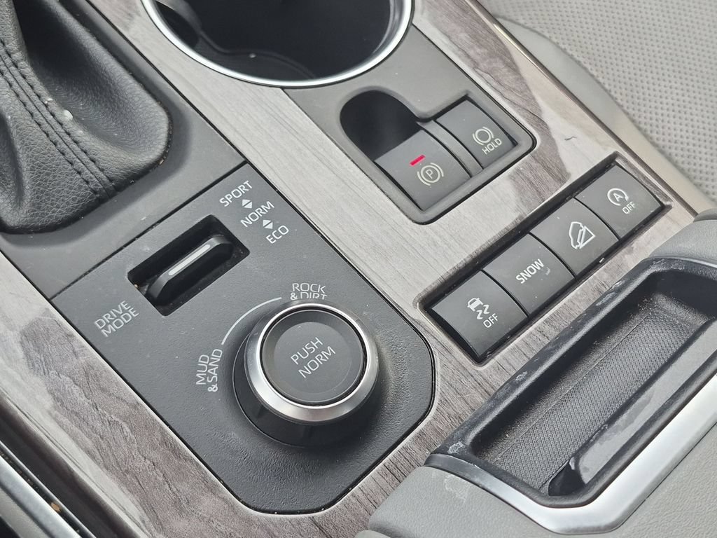 Used 2021 Gray Toyota Platinum image 35