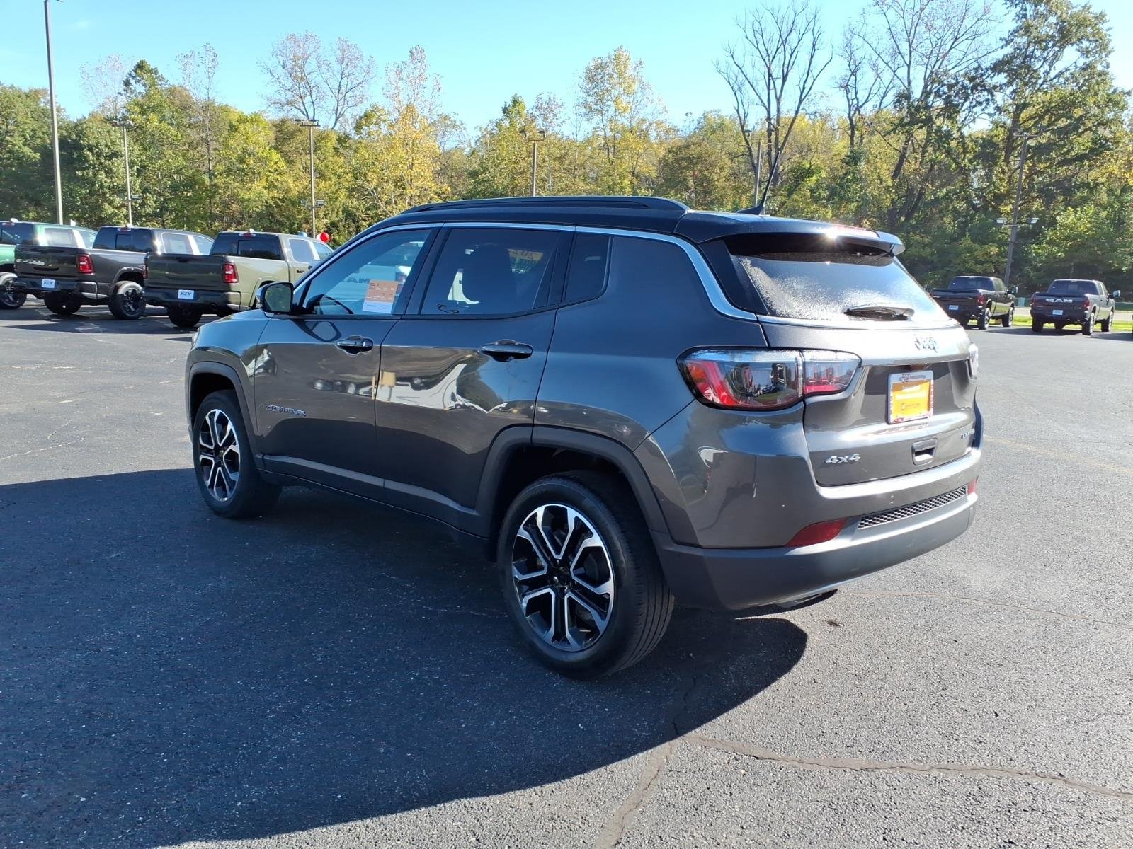 Certified Used 2023 Granite Crystal Metallic Clear Coat Jeep Limited image 5