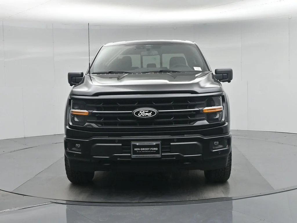 New 2026 Agate Black Metallic Ford XLT image 29