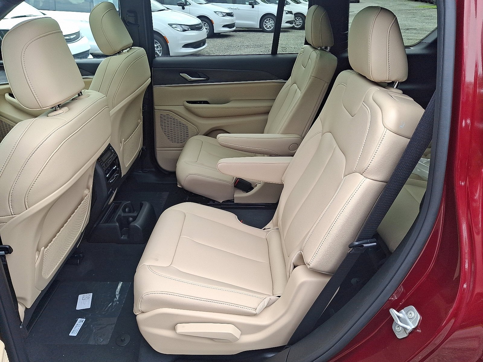 2025 Jeep Grand Cherokee L Limited - Photo 6