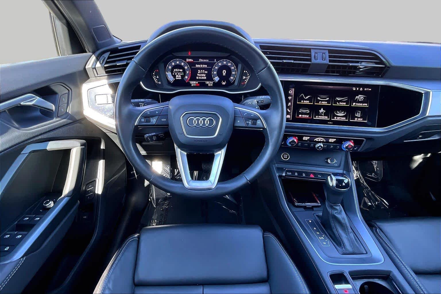 Used 2025 Arkona White Audi S line Premium image 6