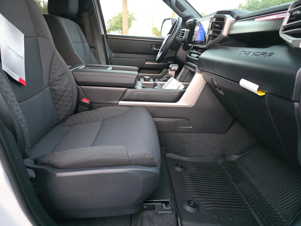 2026 Toyota Tundra SR5 - Photo 14