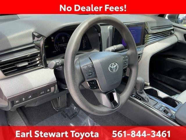 Certified Used 2025 LABRADORITE Toyota  image 20
