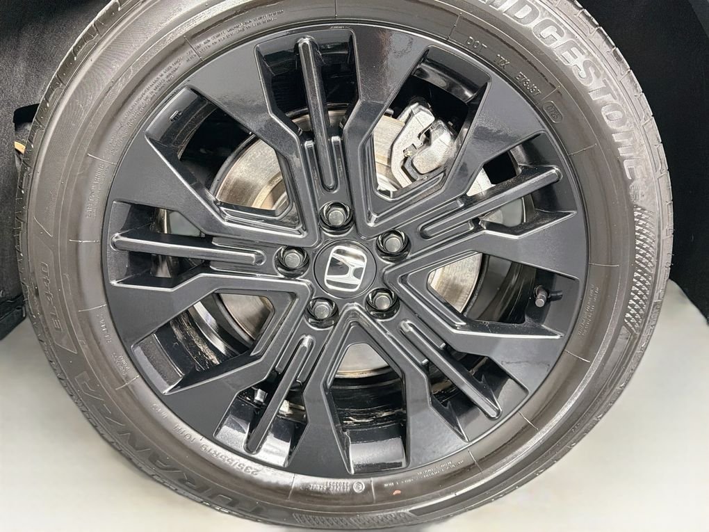 Used 2025  Honda Sport-L image 32