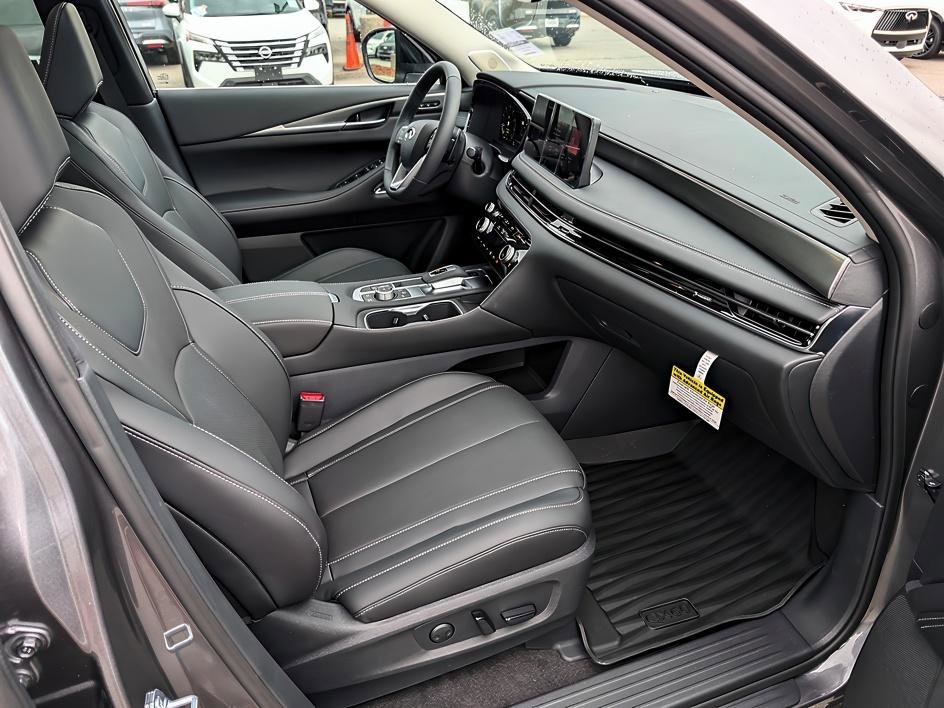 New 2027 GRAPHITE SHADOW INFINITI LUXE image 21
