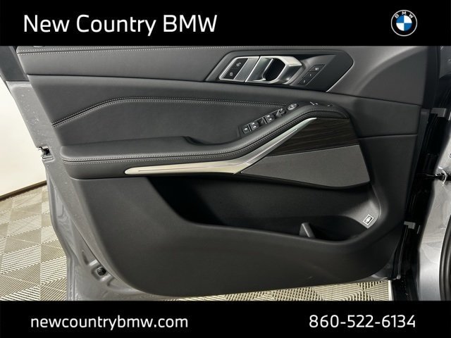 Used 2026 Skyscraper Grey Metallic BMW xDrive50e image 13