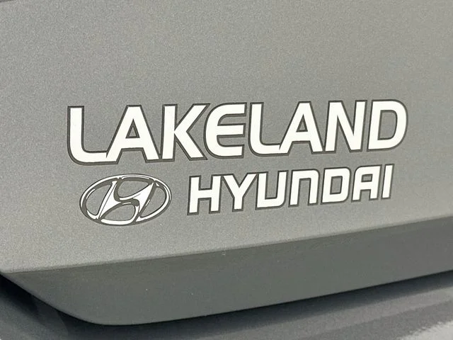 New 2026 Hyundai ELANTRA SE