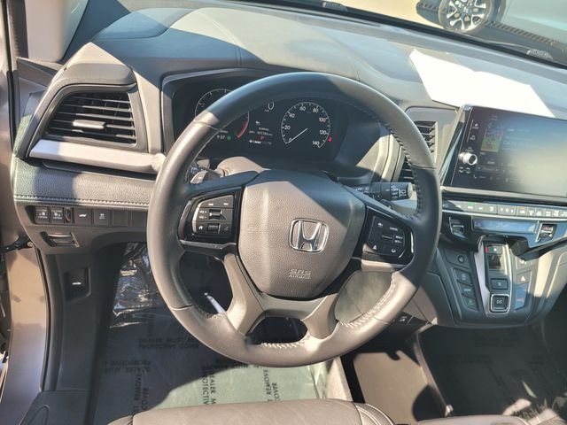 Used 2025  Honda EX-L image 30