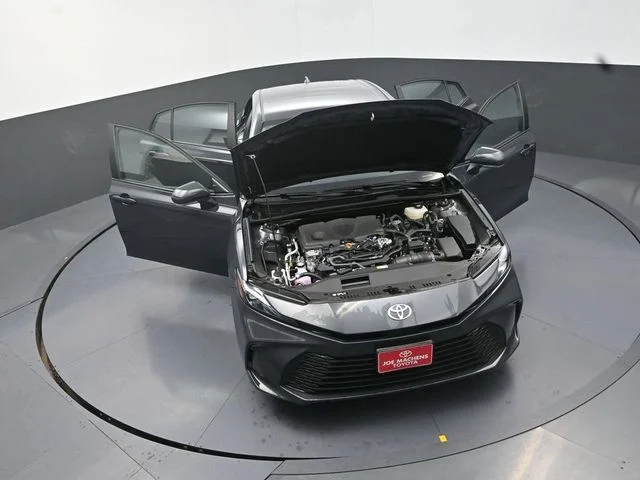 Used 2026  Toyota LE image 40