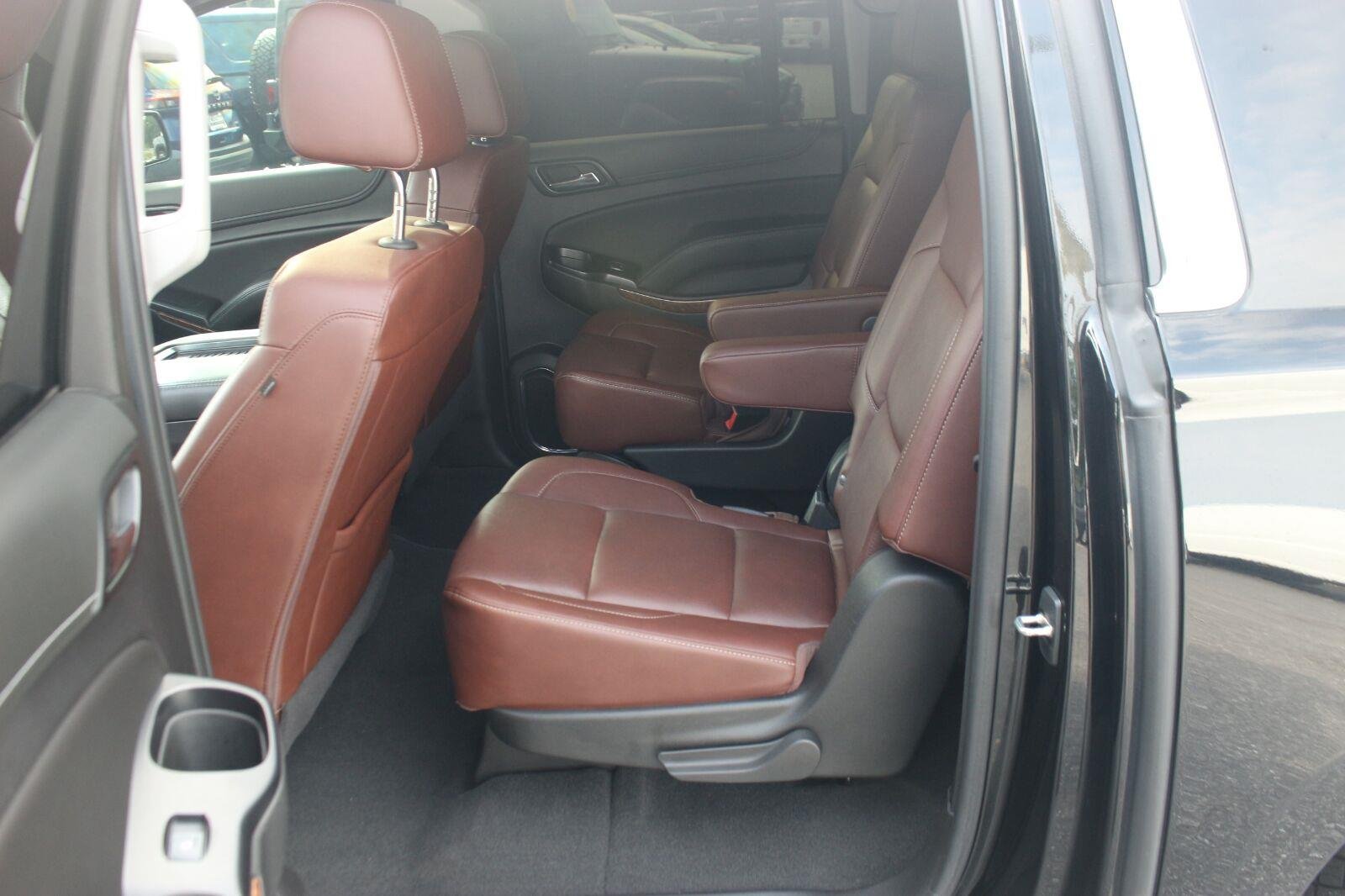 Used 2020 BLACK Chevrolet Premier image 35