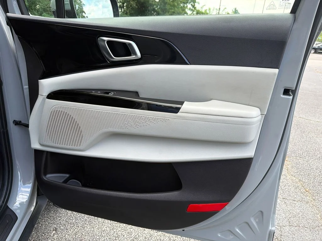 Used 2024 White Kia EX image 14